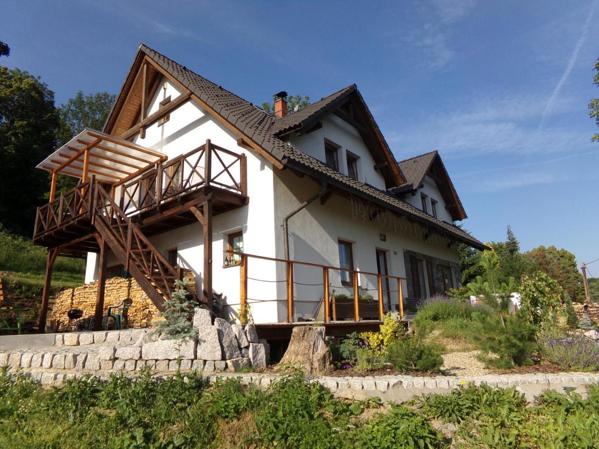 Motýlí chalupa - luxusní apartmány u Ještědu Dlouhy Most Exteriér fotografie